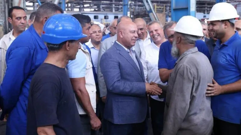 Transport Minister inspects railway maintenance workshops — photograph supplied by Egypt Independent