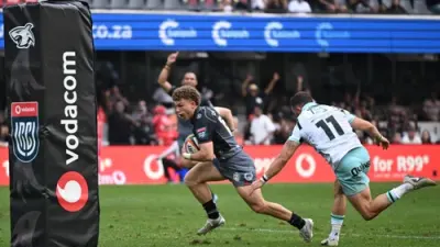 Luan Gilliomee double powers Sharks to bonus-point URC triumph over Ospreys — IOL (site feed)