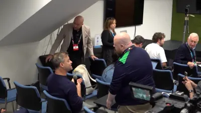 Israeli reporters’ ‘verbal attack’ cuts short Ireland press conference — Al Jazeera
