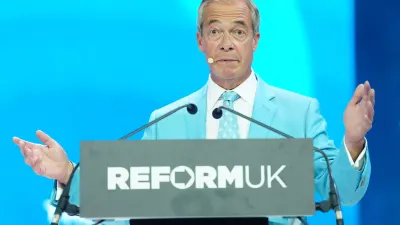 Reform given record £36m donation from crypto billionaire — Sky News Home