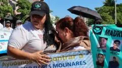 Thousands demand end to violence in Mexican cartel hotspot — BBC World