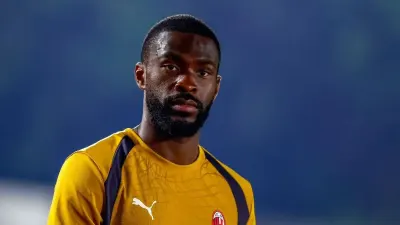 Fikayo Tomori facing AC Milan departure after difficult season — 3News Ghana