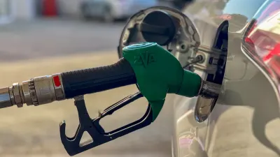 Cosatu calls for urgent approval of R10bn fuel price relief bill — TimesLIVE