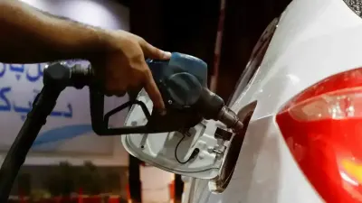 Govt increases petrol by Rs4.42 per litre, HSD by Rs6.10 per litre amid rising global oil prices — Dawn (Pakistan)
