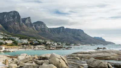 Broken intervals with afternoon showers – Sunday weather forecast — Cape {town} Etc