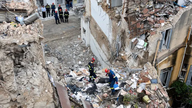 Rescuers pull 4 unconscious from collapsed building near Acropolis — photograph supplied by SowetanLIVE