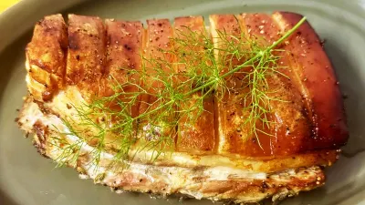 WHAT’S COOKING: Pork belly and crackling with red grapes and fennel — Daily Maverick