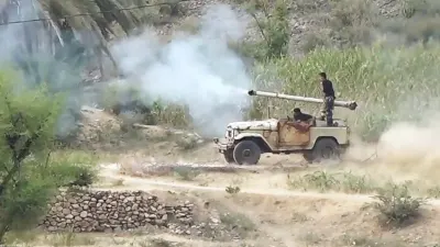 ‘We Left in the Clothes We Were Wearing’: Yemenis Flee New Fighting — NYT World