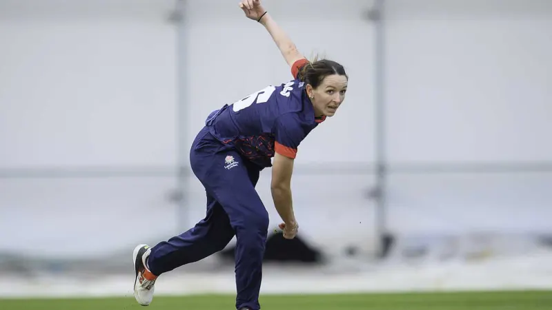 Kate Cross, Fi Morris bid farewell with Lancashire win — photograph supplied by ESPNcricinfo