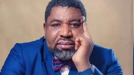 Nigerians react as PREMIUM TIMES exposes fake professor who regularly features on TV — photograph supplied by Premium Times