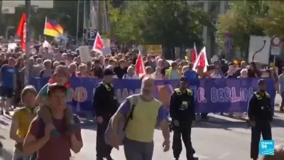 Germany: Thousands rally against far-right after AfD victory — France 24