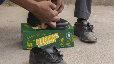 Soweto teacher digs into his own pocket to feed a stranger’s child — Scrolla Africa