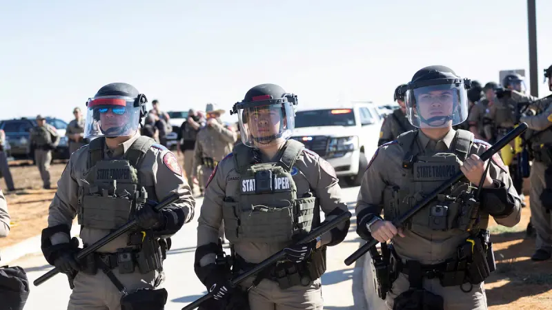 Supreme Court lets Trump resume third-country deportations — photograph supplied by BusinessLIVE