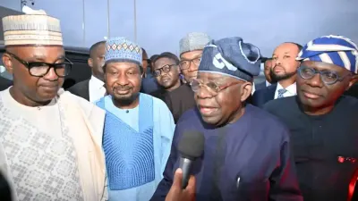 Tinubu’s Lagos return triggers gridlock, leaves motorists, commuters stranded — Premium Times