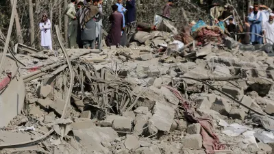 Suicide bombing at police checkpoint in Pakistan kills at least 11 — SowetanLIVE
