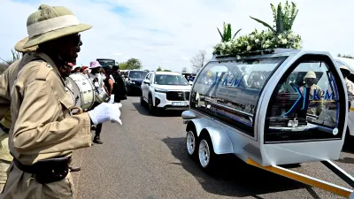 Khumo’s heartbreaking goodbye to murdered mother Tsontso — Scrolla Africa