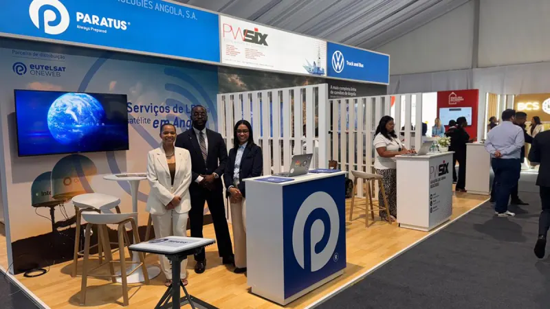 ITA presents LEO satellite solutions for oil and gas sector — photograph supplied by ITWeb
