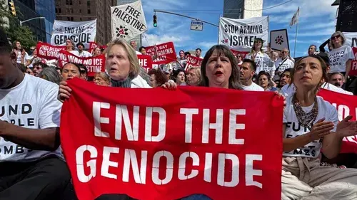 Susan Sarandon and Hannah Einbinder among 100 arrested in anti-Netanyahu protest — photograph supplied by IOL (site feed)